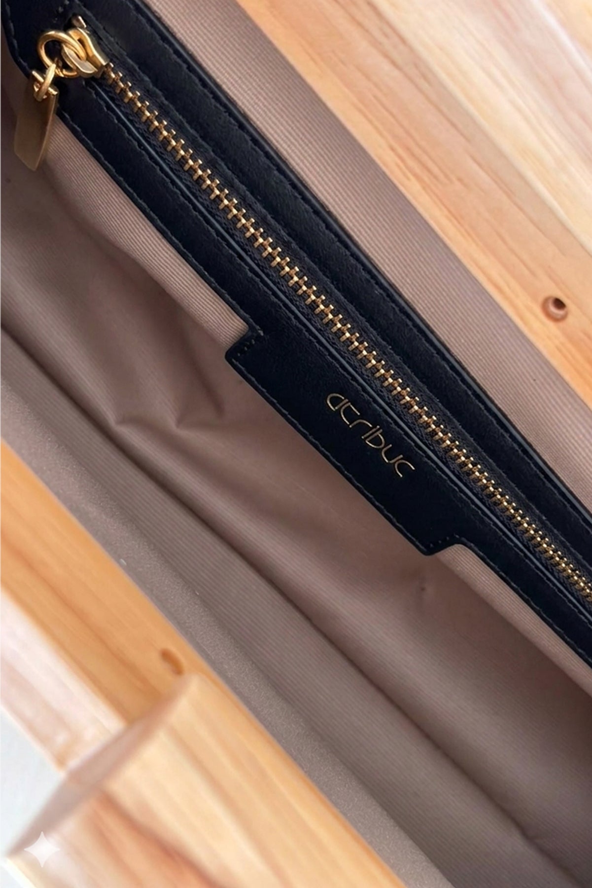 The Baguette - Black